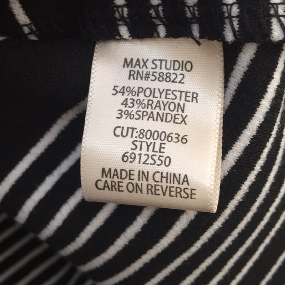 MAX STUDIO Black And White Stripped Shift Dress - Picture 7 of 7